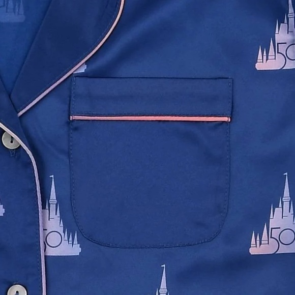 Walt Disney World 50th Celebration Satin PJ Pajama Set Castle Collection size 2X - Picture 6 of 9